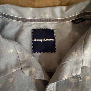 Tommy Bahama Large Blue Silk Button Down Shirt